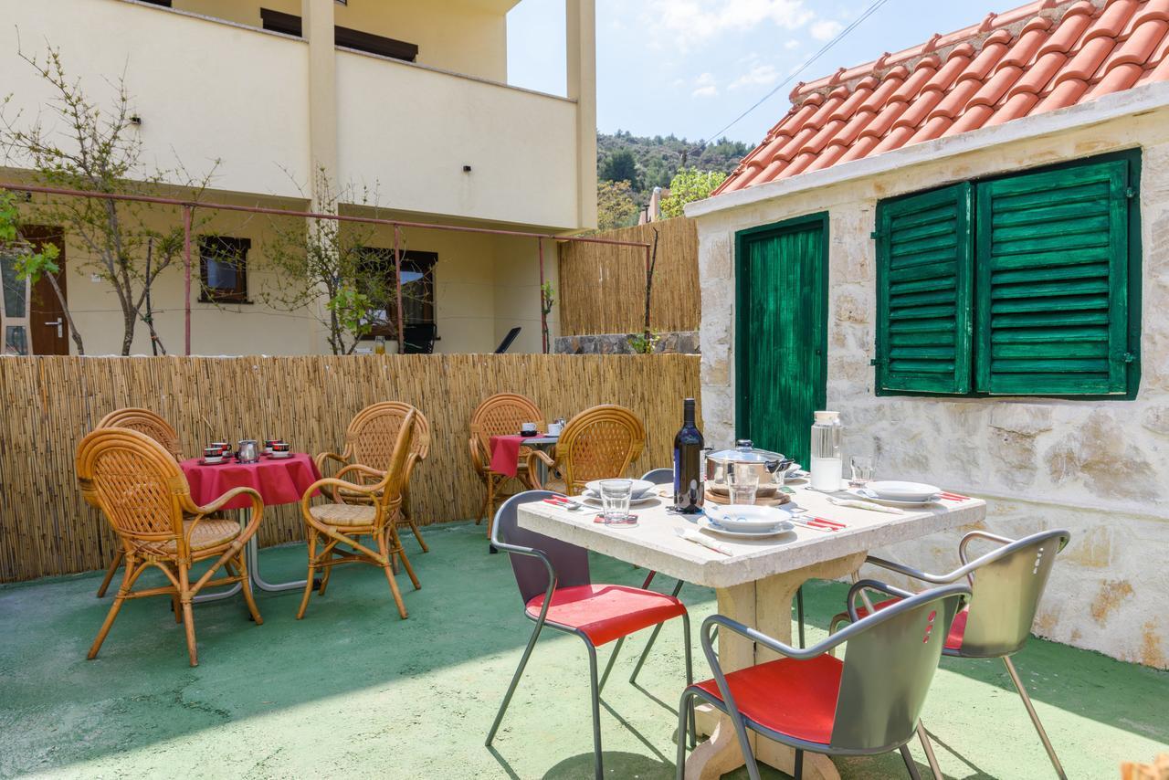 Apartmani Marko I Ana Marina Kültér fotó