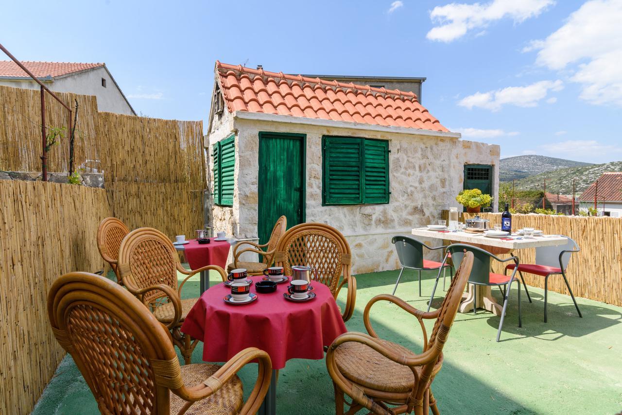 Apartmani Marko I Ana Marina Kültér fotó