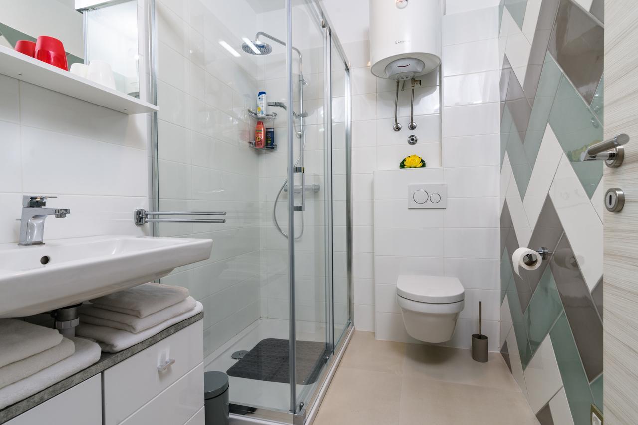 Apartmani Marko I Ana Marina Kültér fotó